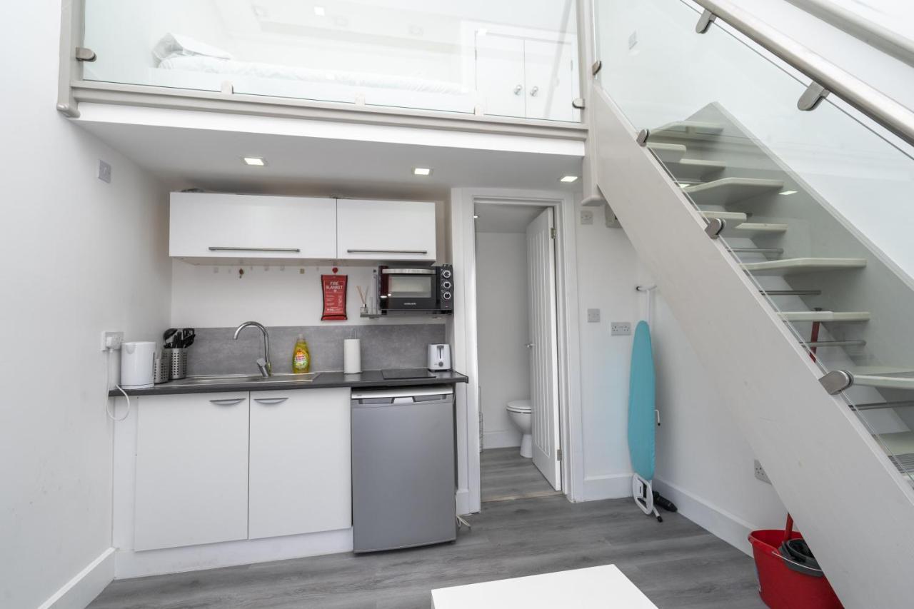 Modern & Stylish Studio In Reading Centre Apartment Екстериор снимка