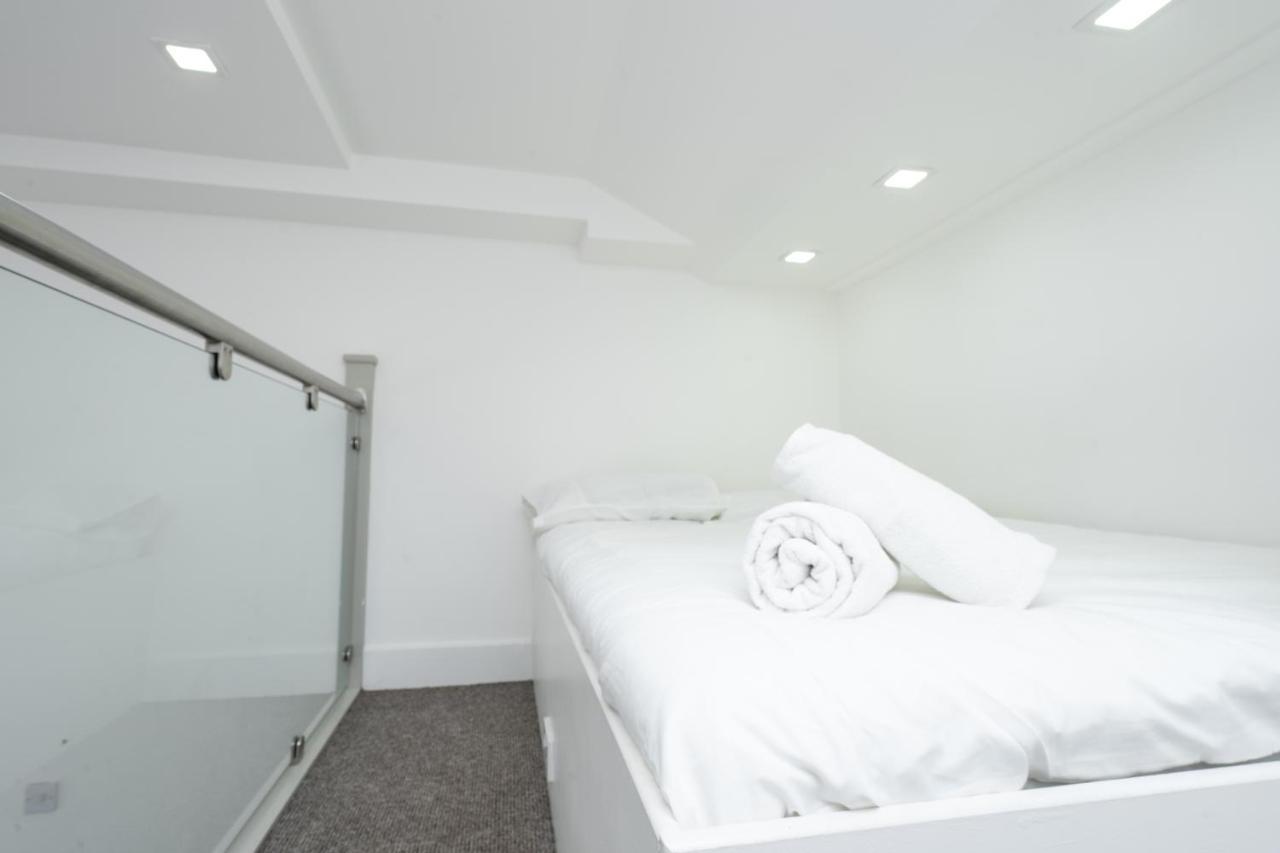 Modern & Stylish Studio In Reading Centre Apartment Екстериор снимка