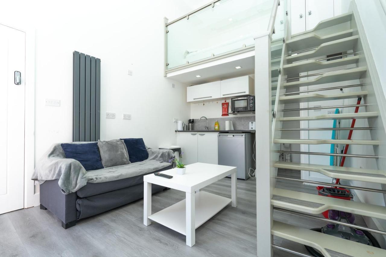 Modern & Stylish Studio In Reading Centre Apartment Екстериор снимка