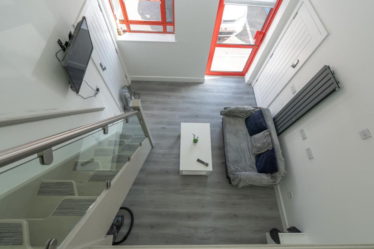 Modern & Stylish Studio In Reading Centre Apartment Екстериор снимка